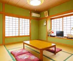 Hotel Yufuin Inakasou
