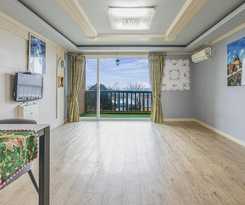 Pensión Ganghwa Badatgashimteo Pension