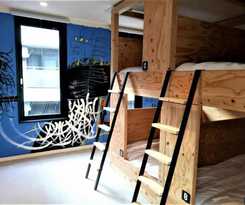 Hotel YOLO HOTEL