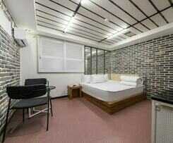 Hotel Busan Daeyeondong With