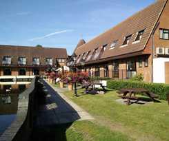 Hotel Lakeside International