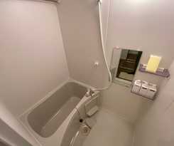 Base Hanegi Apartment