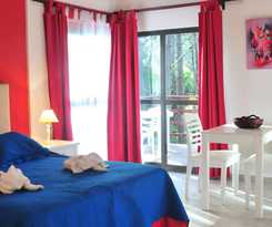 Hotel Cabanas and Apart Utopia