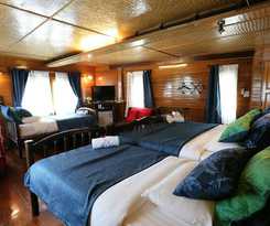 Hotel Kaengkrachan Boathouse Paradise Resort