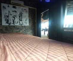 Hotel Boat House Suriya