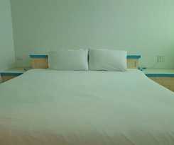 Hotel Prachuap Saam Ao