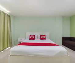 Oyo 75363 V Place Apartment