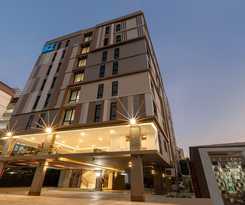 Hotel B2 Huai Khwang Premier