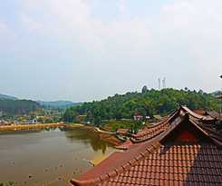 Hotel Chasa Rakthai Resort