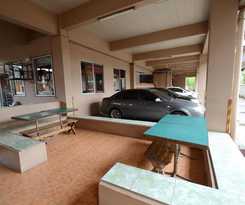 Dee Ma Hotel