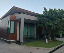 Nutchana Hill Boutique