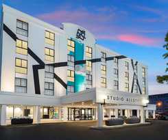 Hotel Studio Allston