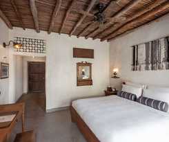 Al Seef Heritage Hotel Dubai, Curio Collection by Hilton