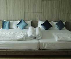 Hotel The Residence Thepkanjana