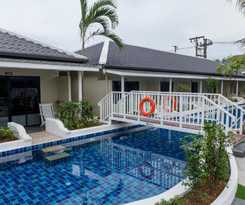 Hotel Blu Boat Pool Access Resort