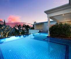 Stunning Luxury Golf and Pool Villas