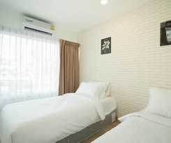 The Lux Ladprao 10