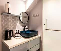 Hotel Heritage Collection on Arab (SG Clean)