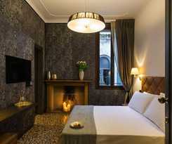 Riva Del Vin Boutique