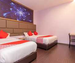 Hotel OYO 89423 Zenz Hotel