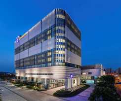 Hotel Grand Mercure Shanghai Lingang