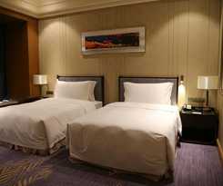 Hotel Chateau Star River Qing Dao