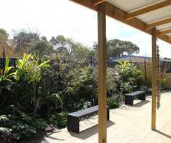 Hotel Lancelin Beach Hotel