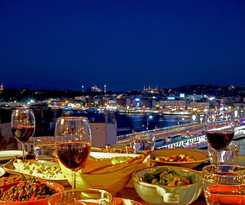 Momento Golden Horn Hotel