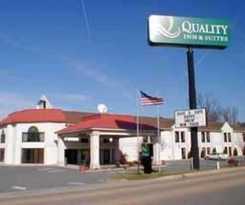 Hotel Quality Inn and Suites