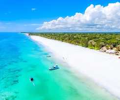 Hotel Nomad Beach Resort