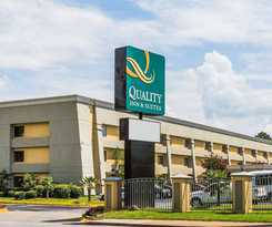 Hotel Quality Inn and Suites