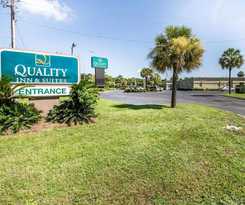 Hotel Quality Inn and Suites