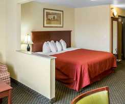 Hotel Quality Inn and Suites
