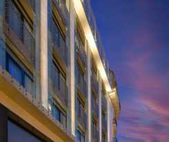 Querencia de Sevilla Autograph Collection