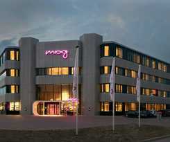 Moxy Amsterdam Schiphol Airport