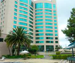 Torres de Suites by InAmazonas