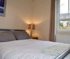  Bright Apartment Close To City Centre