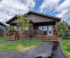 Hotel Explorer Cabins At Yellowstone
