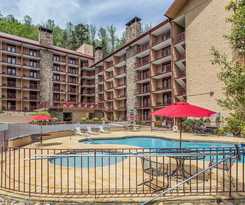 Hotel Quality Inn and Suites