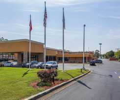 Hotel Quality Inn and Suites