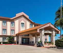 Hotel Quality Inn and Suites