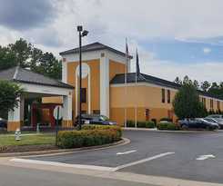 Hotel Quality Inn Richmond Airport