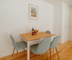 COURTYARD OPORTO DESIGN APARTMENTs