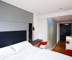 citizenM London Victoria Station