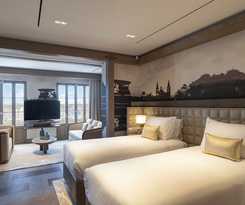 Hotel Iniala Harbour House