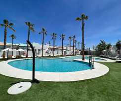  APARTAMENTOS ON CITY RESORT