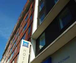 Hotel ibis budget Paris Porte de la Chapelle-Aréna 