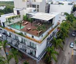 Ah Xok suites 5a Avenida