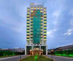 Hotel La Quinta by Wyndham Istanbul Gunesli