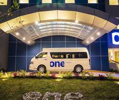 One Ciudad de Mexico La Raza